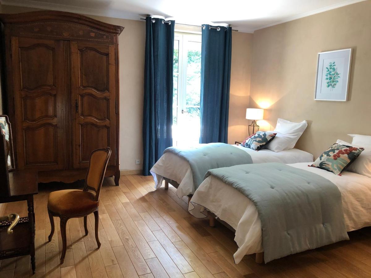 La Souveraine Saint-Genis-Laval Esterno foto